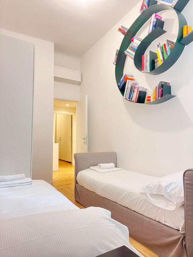 Kibilu - Corso Ventidue Marzo - Centro Citta Apartment Milan Luaran gambar