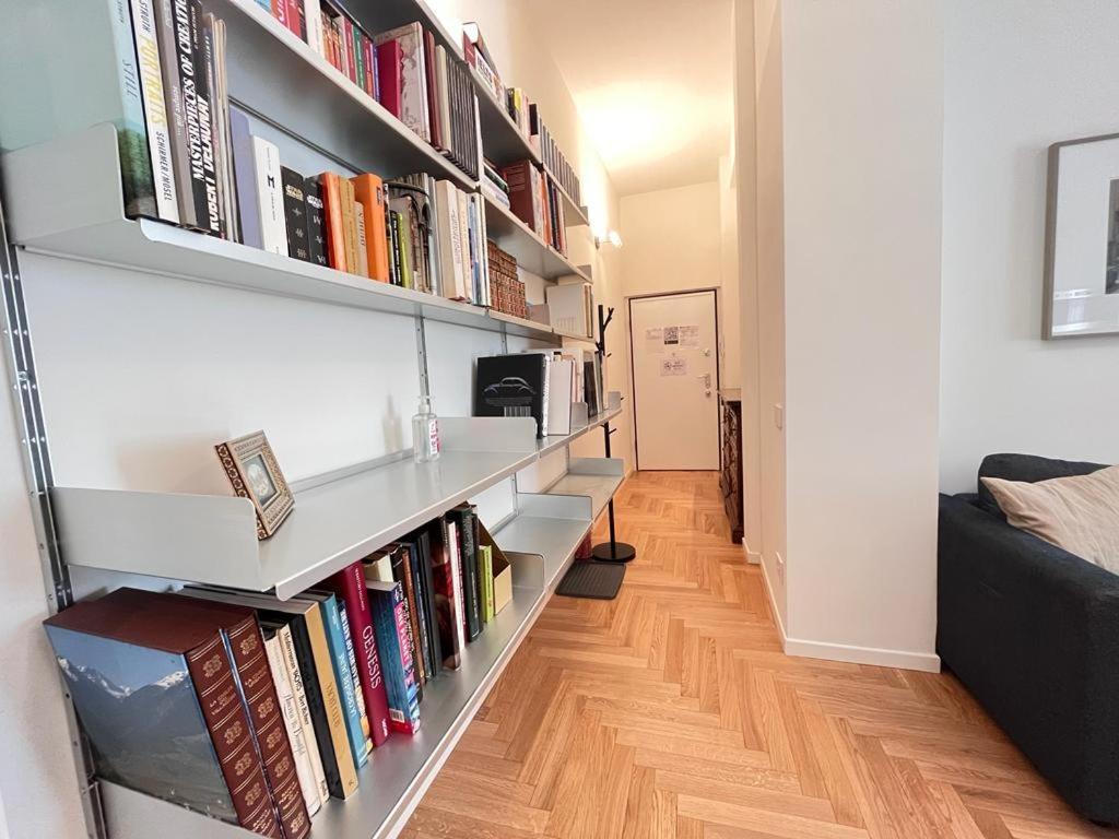 Kibilu - Corso Ventidue Marzo - Centro Citta Apartment Milan Luaran gambar