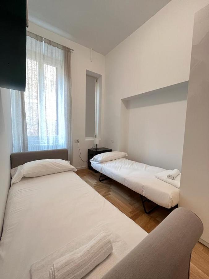 Kibilu - Corso Ventidue Marzo - Centro Citta Apartment Milan Luaran gambar