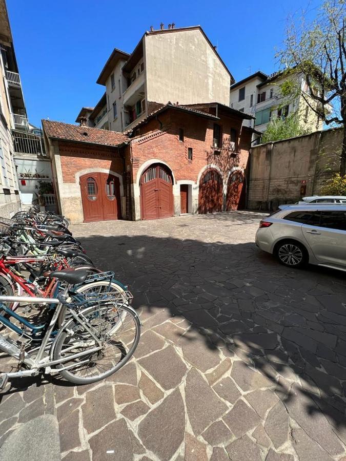 Kibilu - Corso Ventidue Marzo - Centro Citta Apartment Milan Luaran gambar